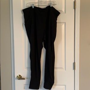 Livi Active black leggings